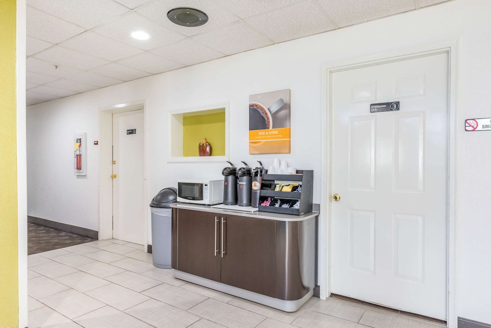 Motel6 Gastonia, NC 7/61