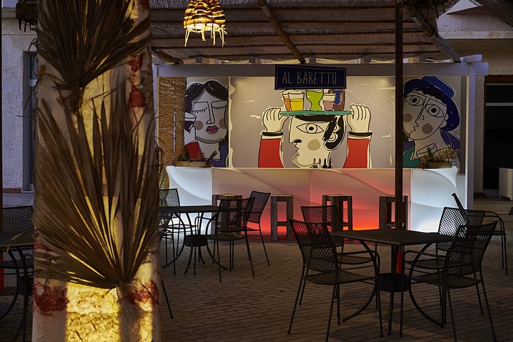 Tirreno Hotel 56/70