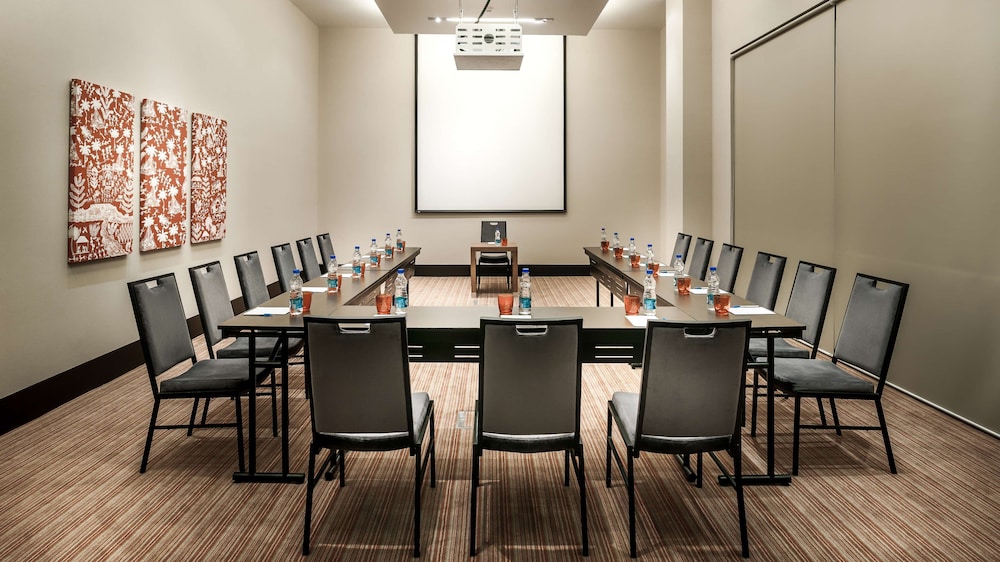 Hyatt Place Gurgaon/Udyog Vihar 57/67
