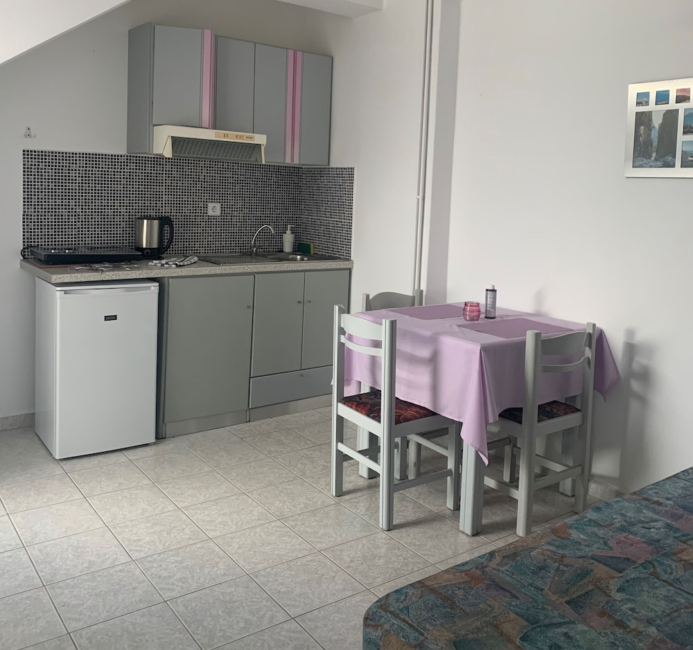 Ermis Suites 38/51