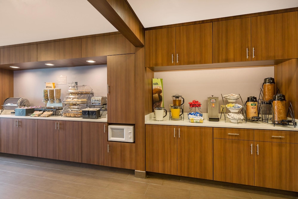 Microtel Inn Suites By Wyndham Richmond Airport 31/37