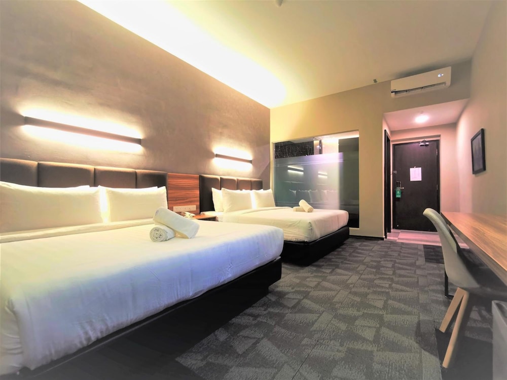 Prestigo Hotel 22/53