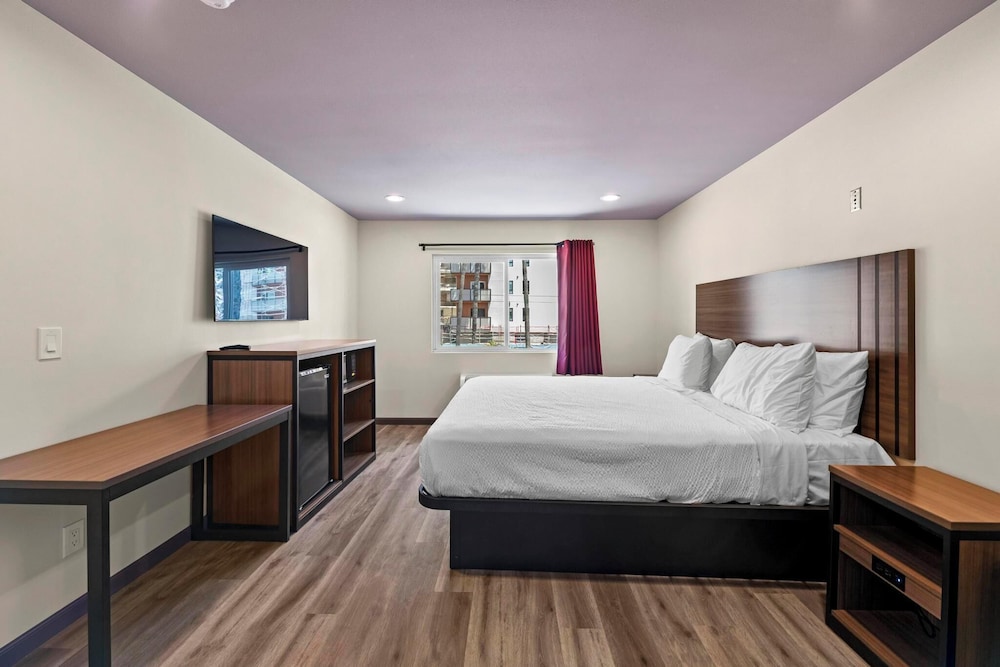 2 BEDROOMS, FAMILY, DOUBLE BED