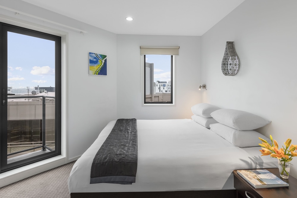 Nesuto St Martins Apartment Hotel 16/41