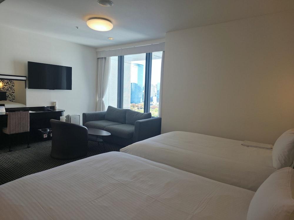 Executive, Twin Beds, Gardens View