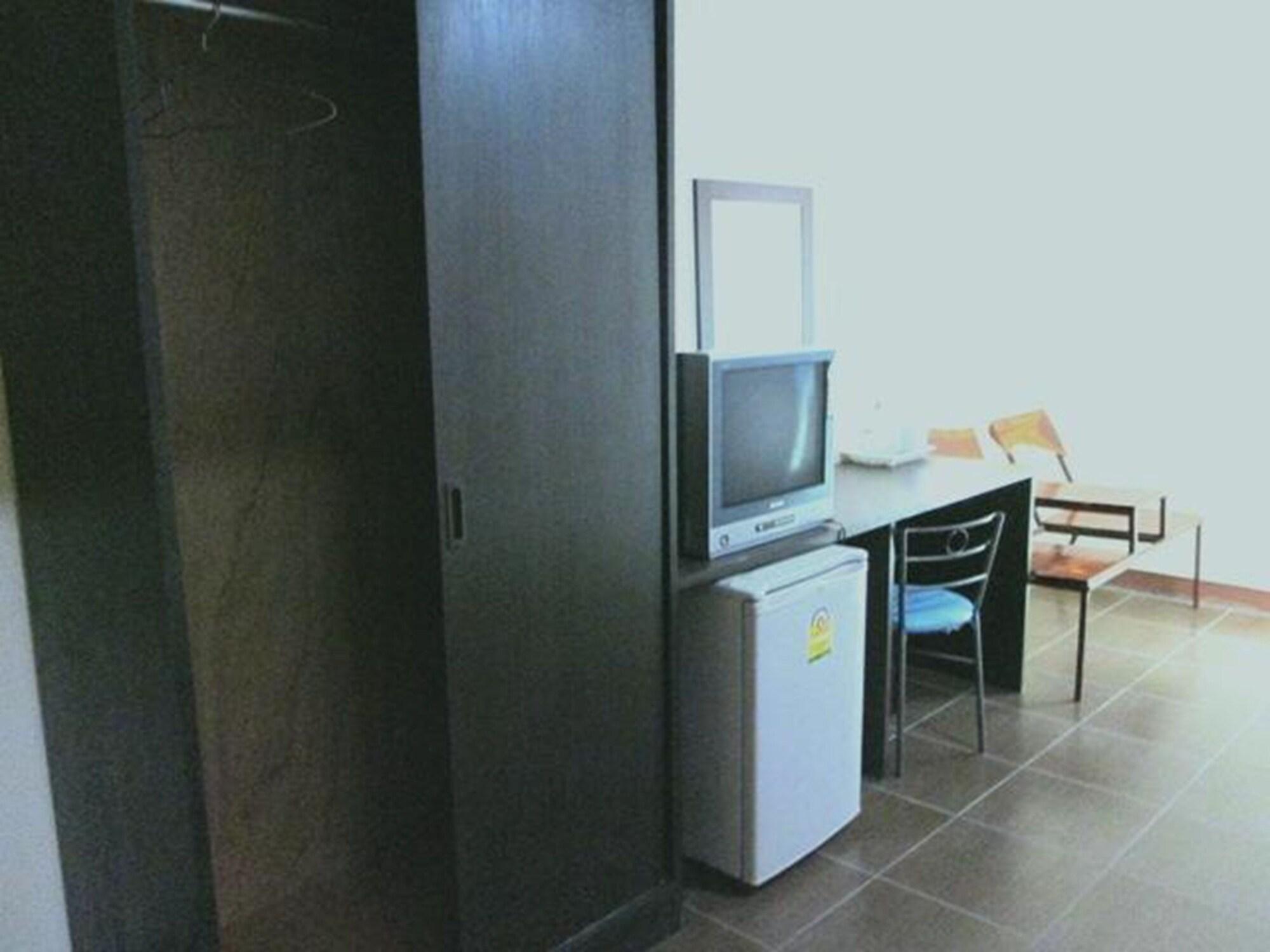 Ban Bua Resort & Hotel 14/15