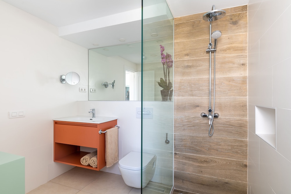 Nazaret Apartments 32/67