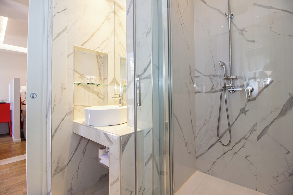 Album Boutique Rooms 50/50