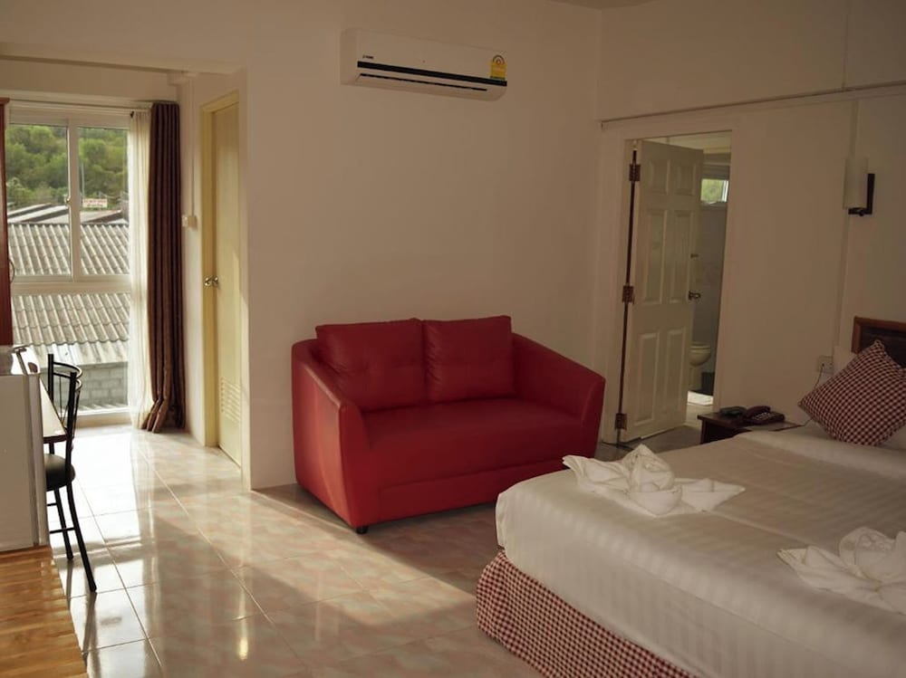 Hotel De Ratt 37/52
