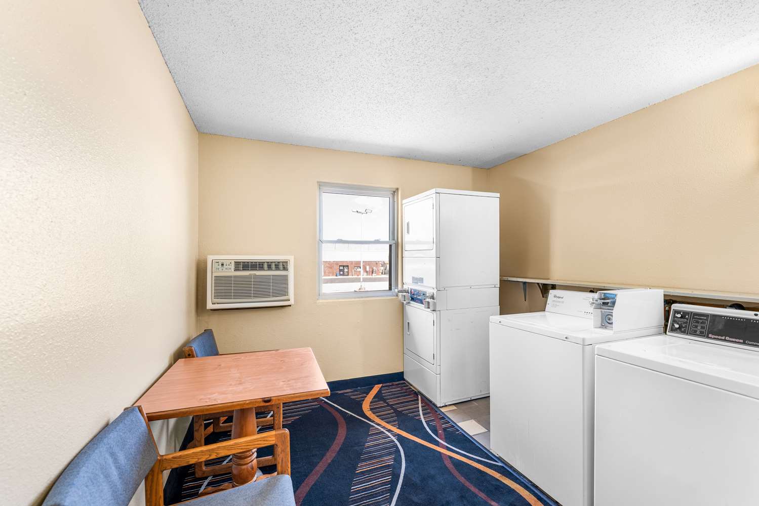 Americas Best Value Inn Decatur Il 15/32