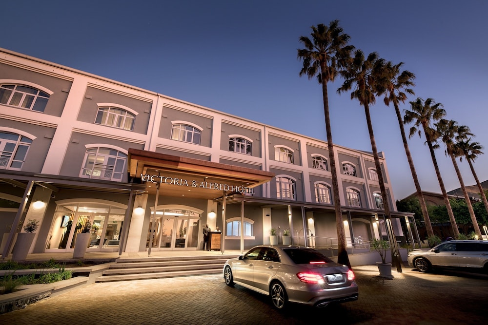 The Victoria & Alfred Hotel 41/50