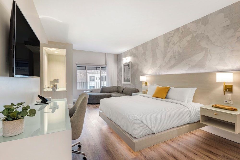 Room, King Bed