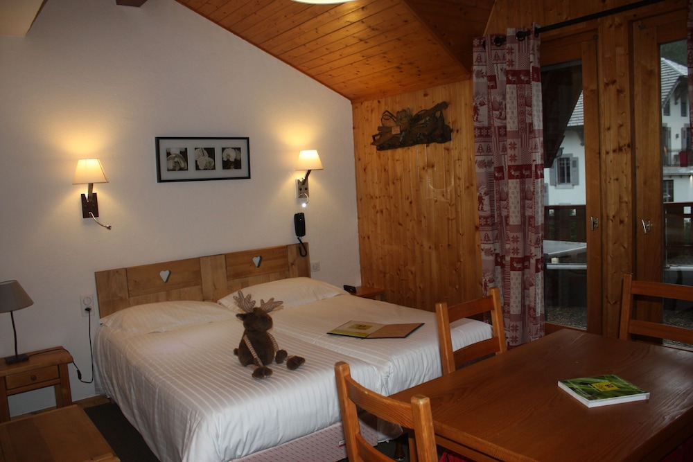 Hotel Le Gai Soleil 21/68