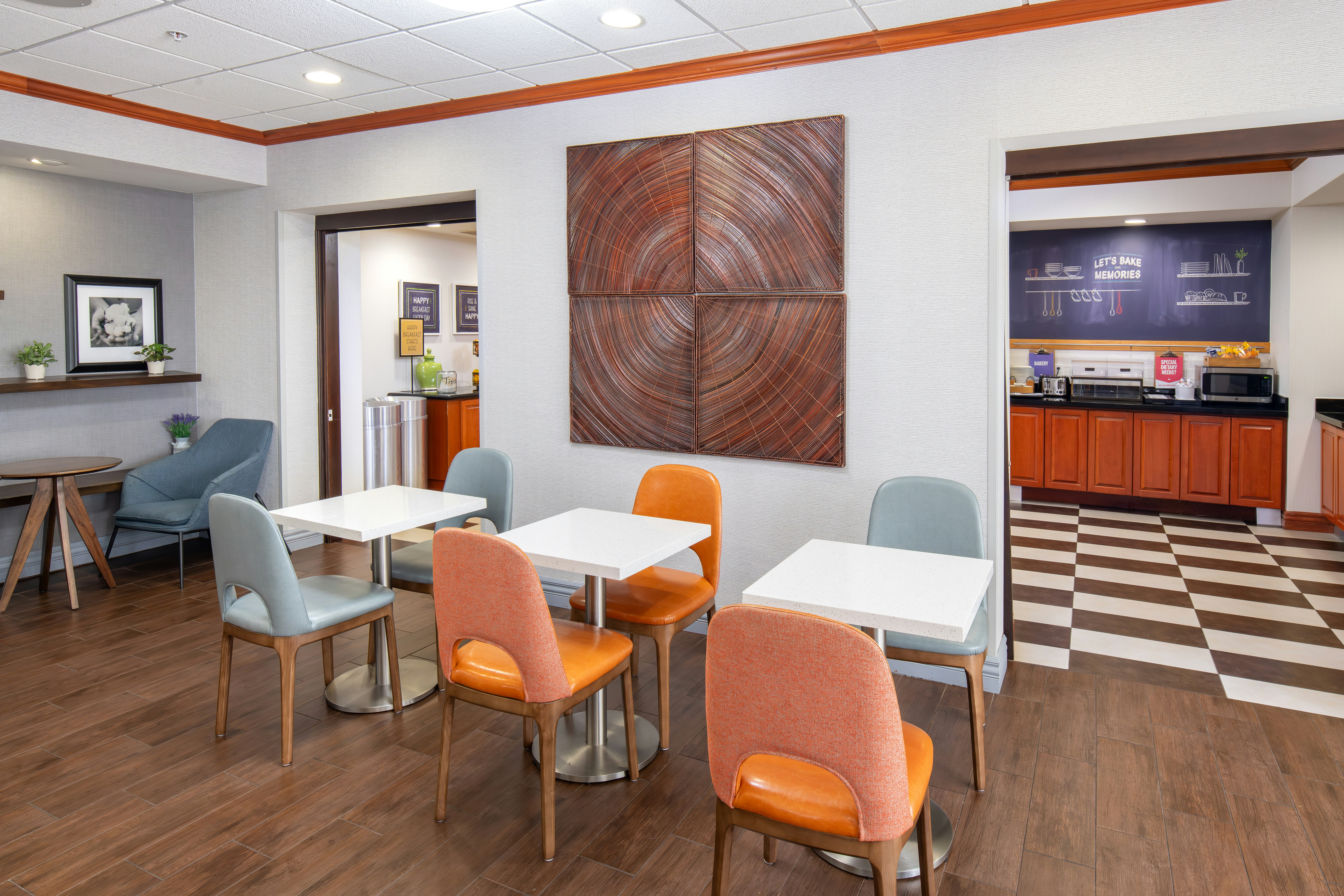 Hampton Inn Omaha Westlakeside 30/33