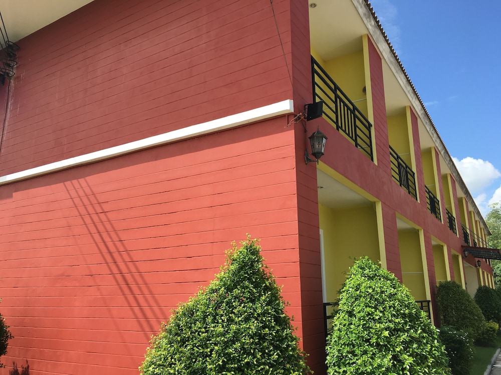 Greenfield Residence 44/49