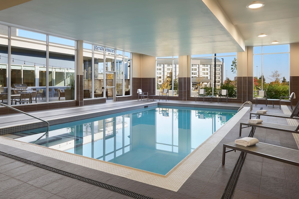Residence Inn by Marriott Toronto Mississauga Southwest 3/25