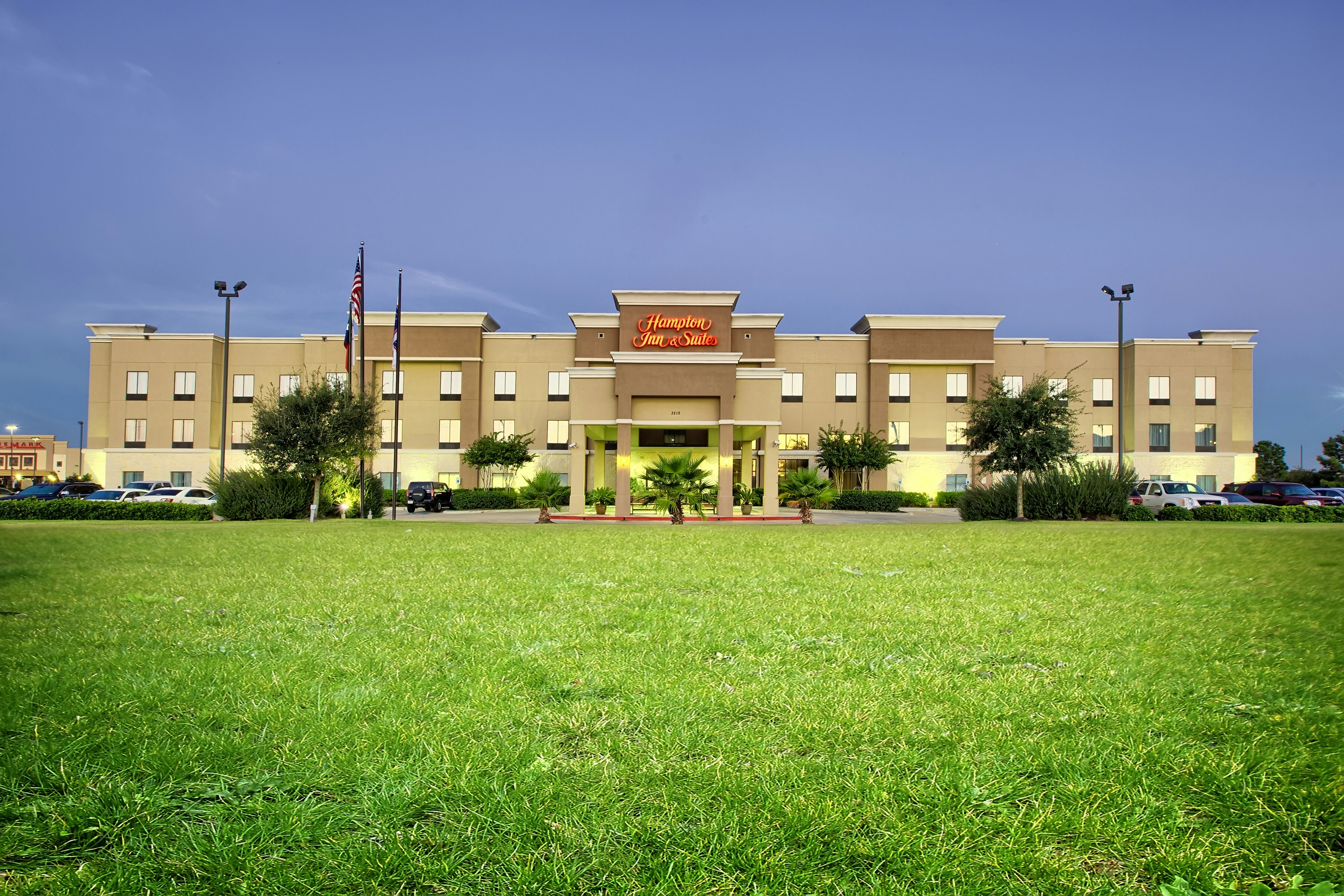 Hampton Inn and Suites Houston-Rosenberg 34/38
