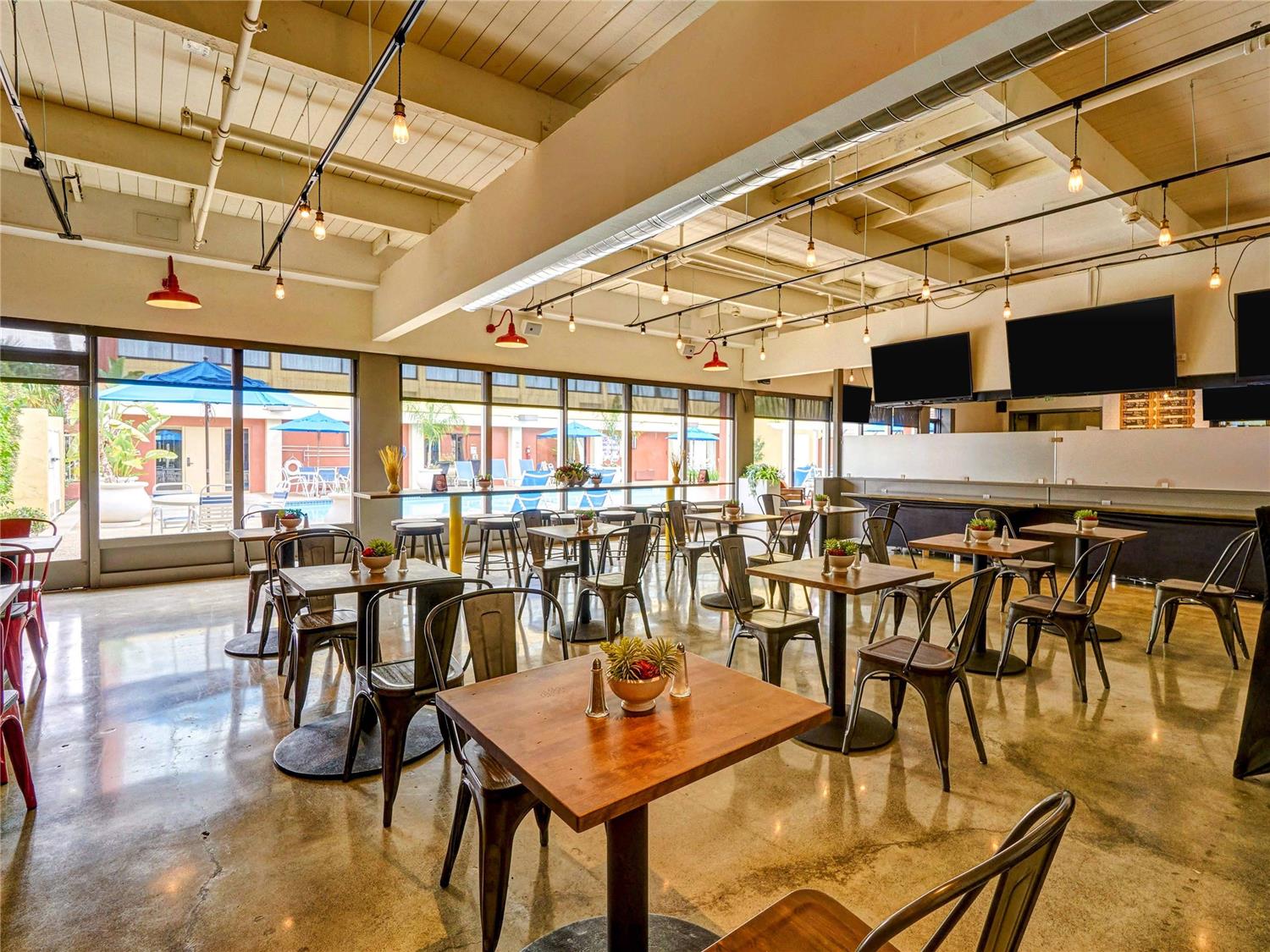 Clarion Hotel Concord/Walnut Creek 42/48