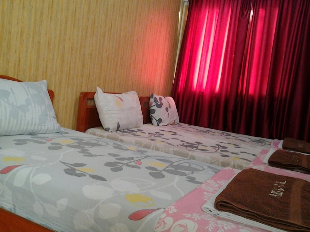 Regis Hotel 15/31