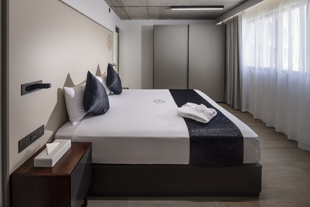 Grands Suites Hotel Residences & Spa 7/50