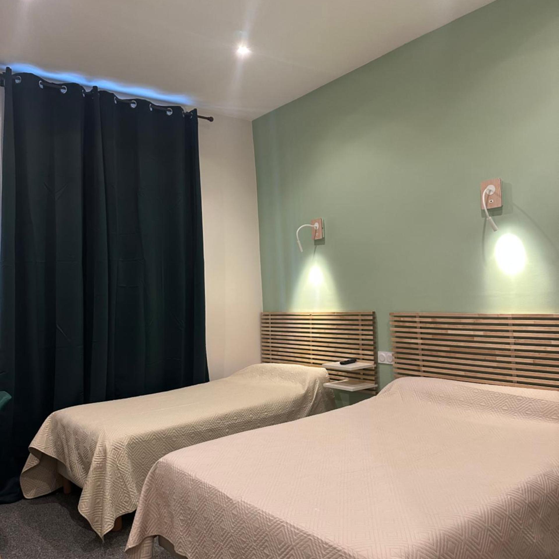 Hotel Azur 14/50