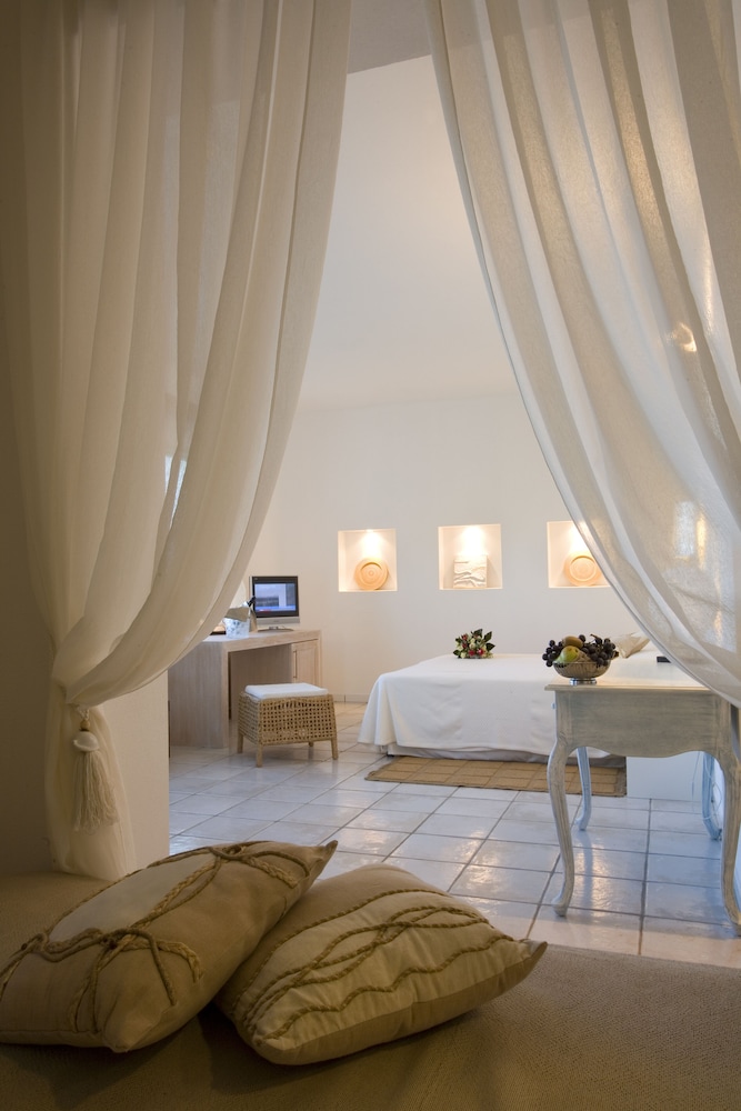 جناح بسرير فردي بإطلالة على البحر، Flamingo Hotel 9/10