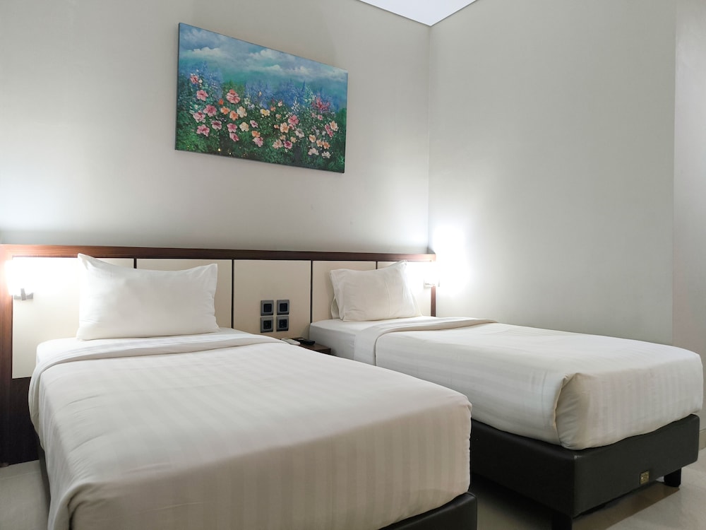 Rylich Panorama Hotel 8/16