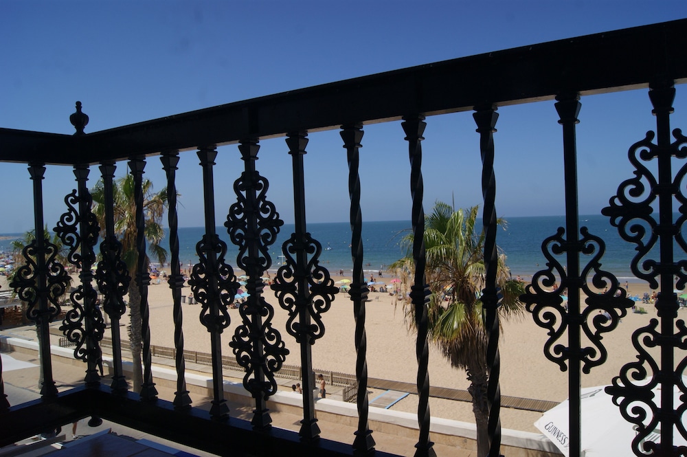 Playa de Regla 67/69