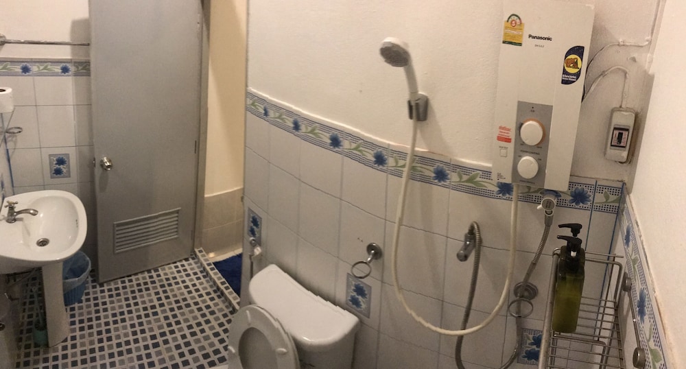 Surada Guesthouse 22/29