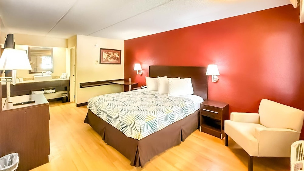 غرفة ديلوكس بسرير كينج، Motel 6 Atlanta Smyrna / Ballpark 3/10