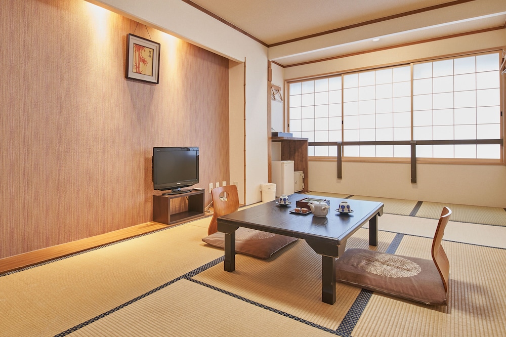 Hifumi Ryokan 19/37