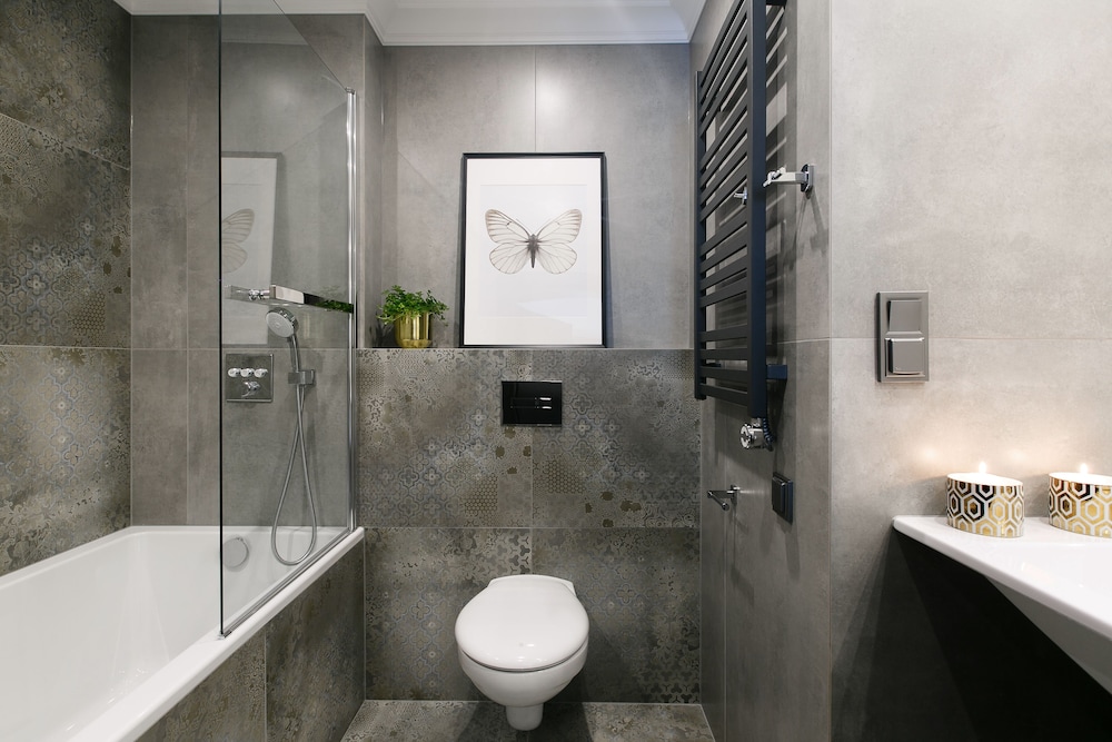 QUEEN BOUTIQUE HOTEL 59/62