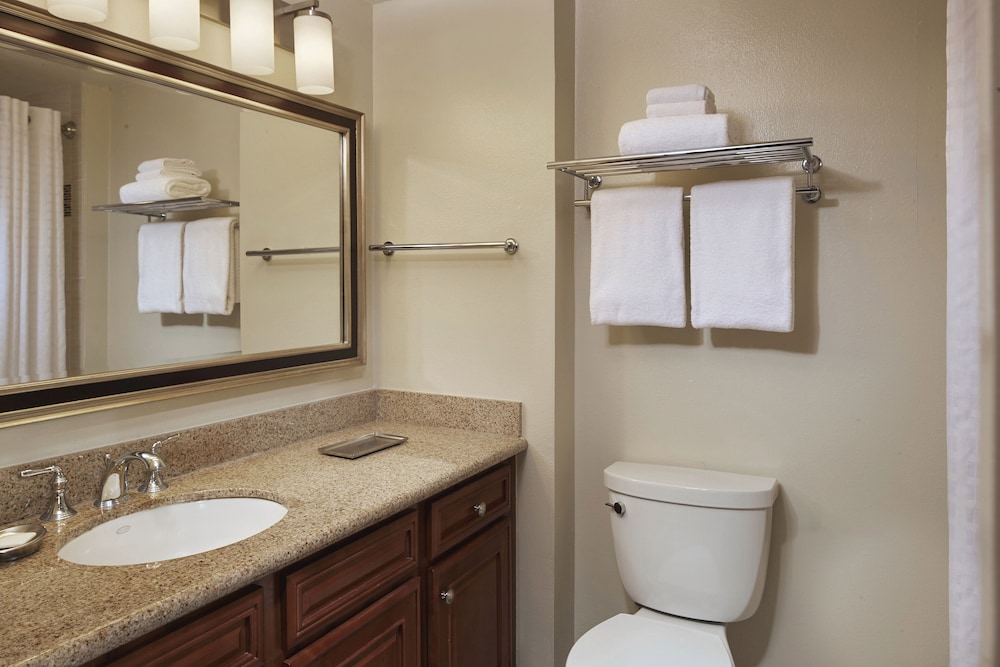 Hilton Grand Vacations Club Seaworld Orlando 16/57