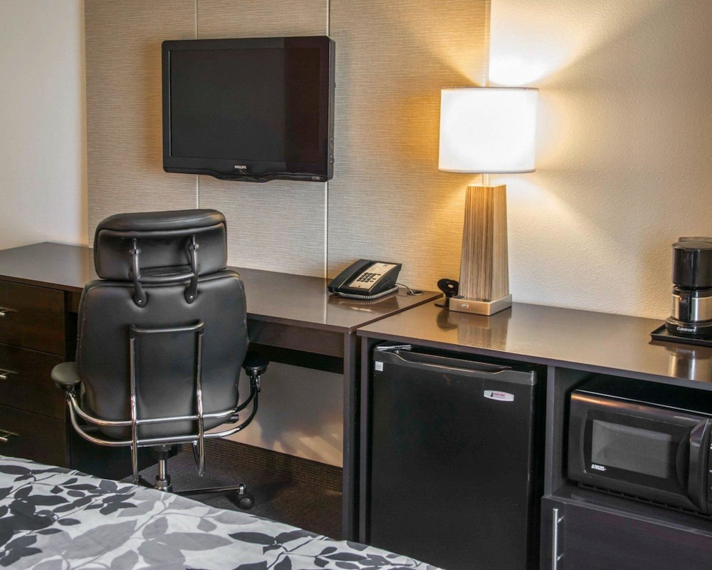 Sleep Inn & Suites Shreveport Near Medical Center 48/49