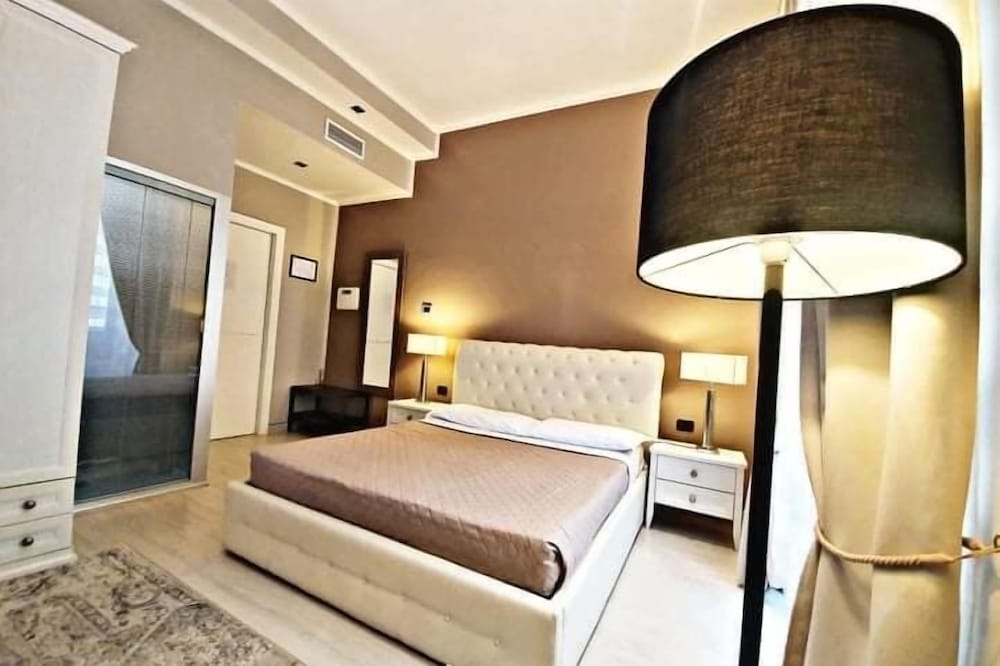 Fabio Massimo Guest House 15/50