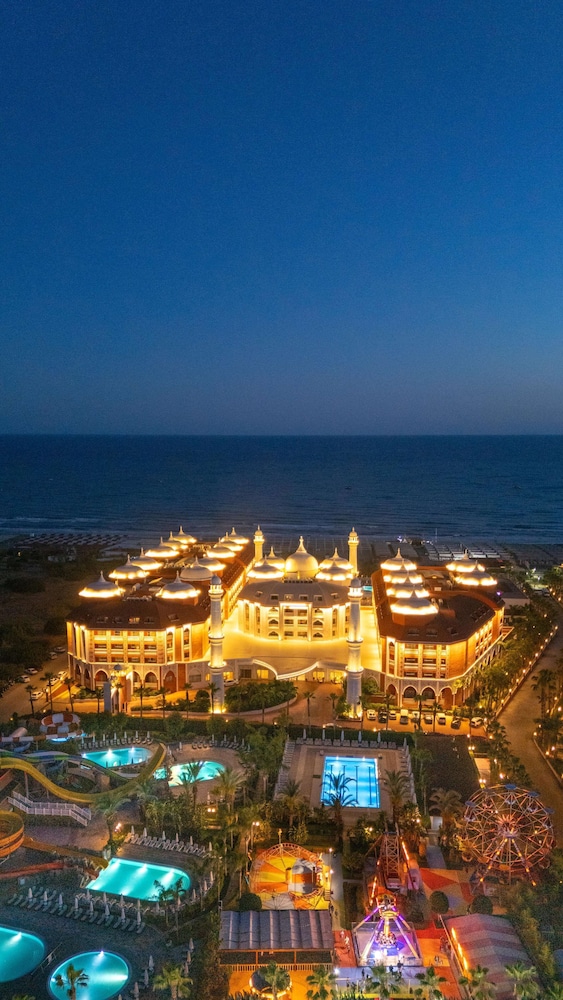 Royal Taj Mahal Hotel in SIDE
