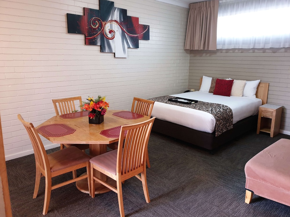 Best Western Endeavour Motel 16/40