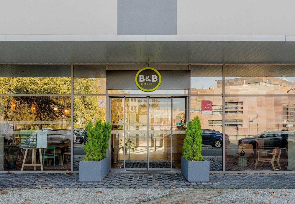 B&B HOTEL Maubeuge Gare in MAUBEUGE