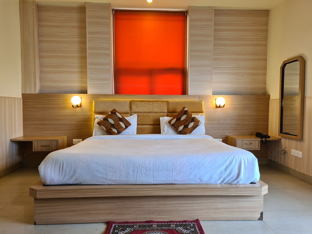 SUPERIOR, DOUBLE BED