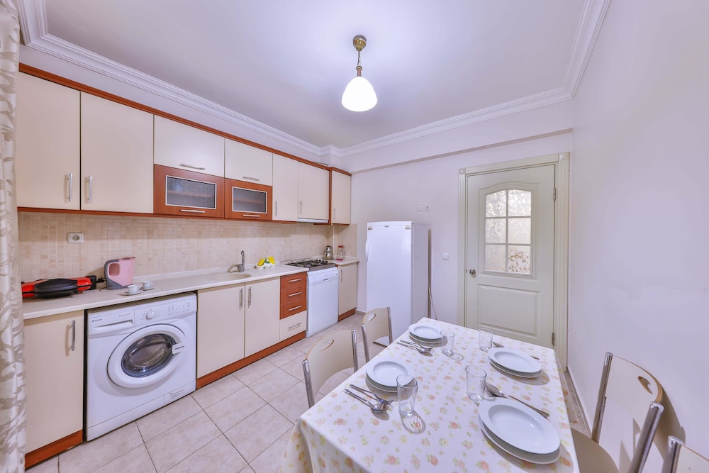 Dundar Termal Villa Otel 33/48