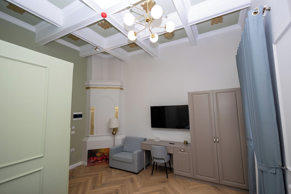 Boutique Hotel Vila 101 25/33
