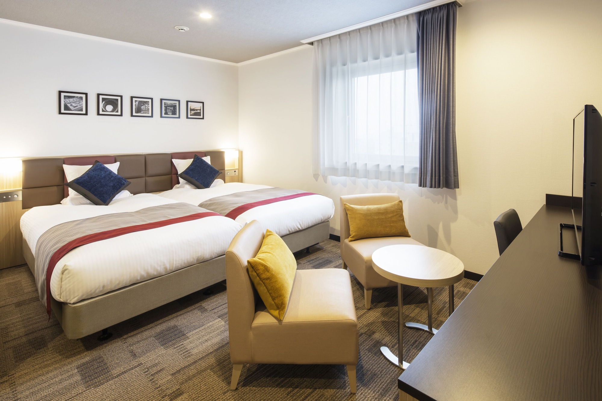 Hollywood Twin Non smoking، Hotel Mystays Tachikawa 3/10