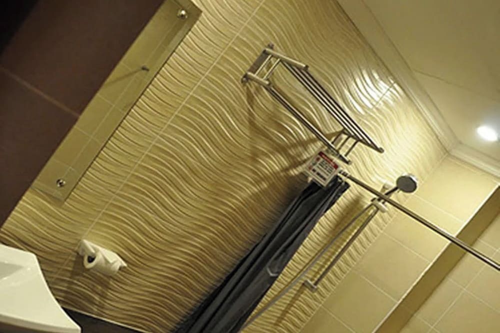 Hotel Lapira 44/61