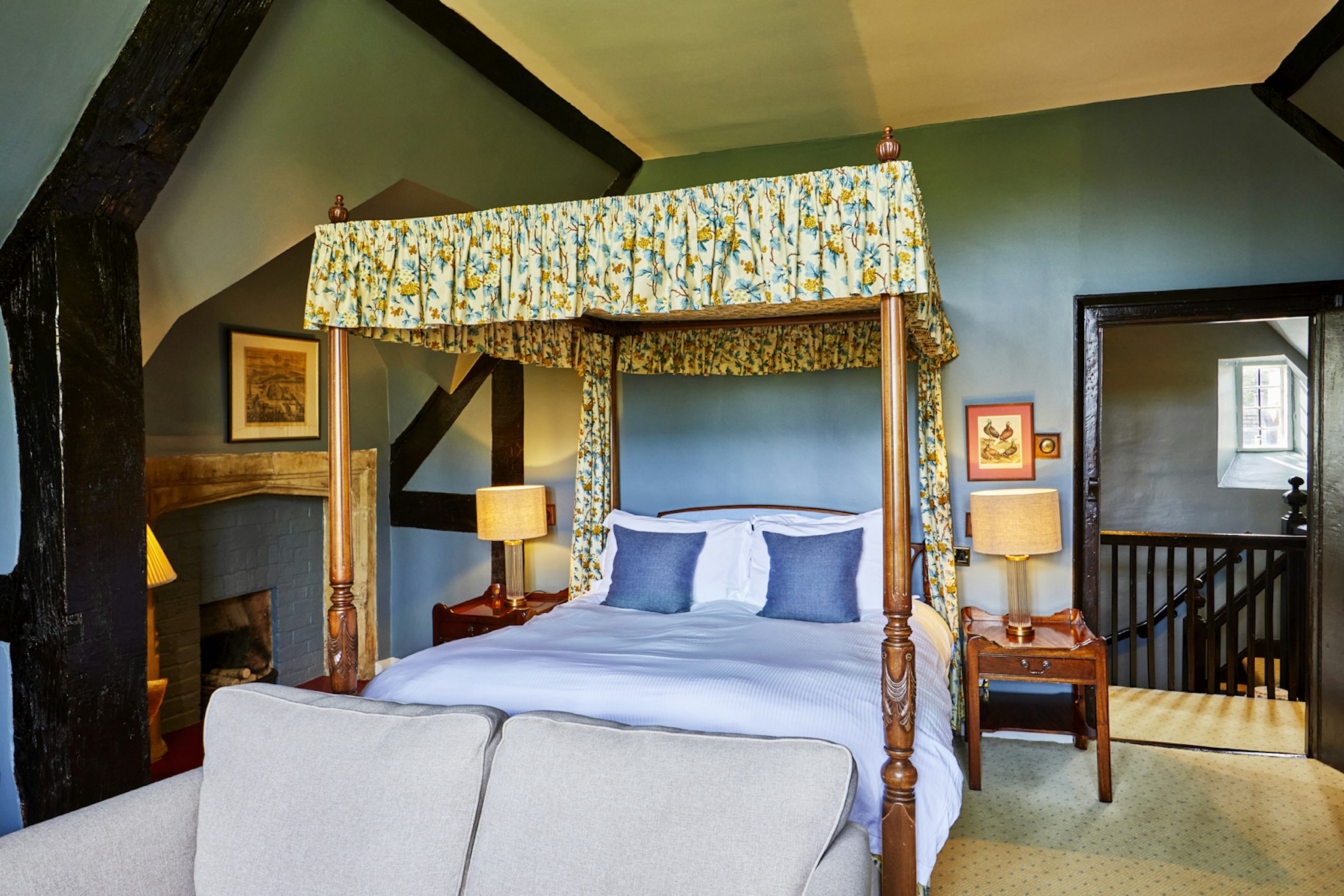 Ockenden Manor Hotel and Spa 4/10