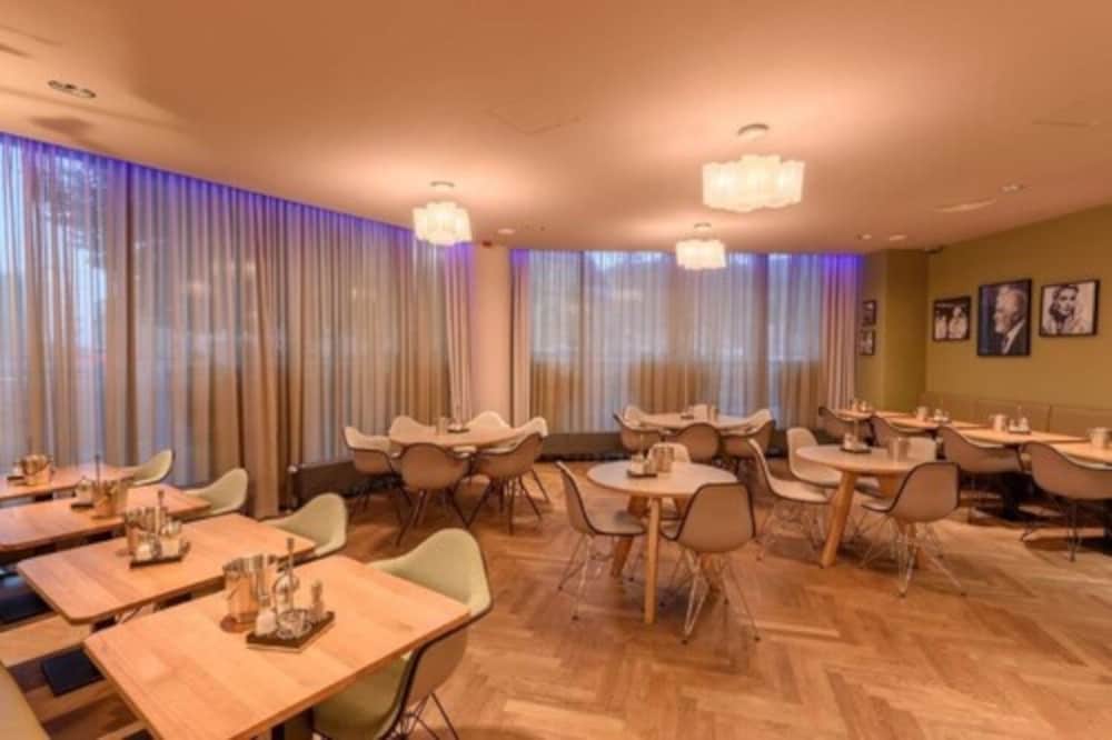 The Frankfurt Hotel 30/64