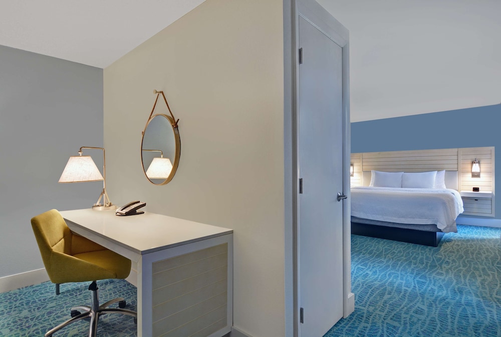 Hampton Inn Jacksonville Beach 31/57