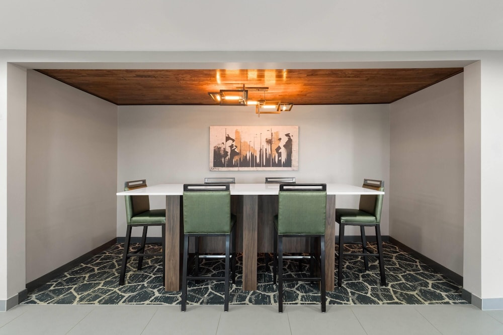 Hawthorn Extended Stay by Wyndham Jackson 53/57