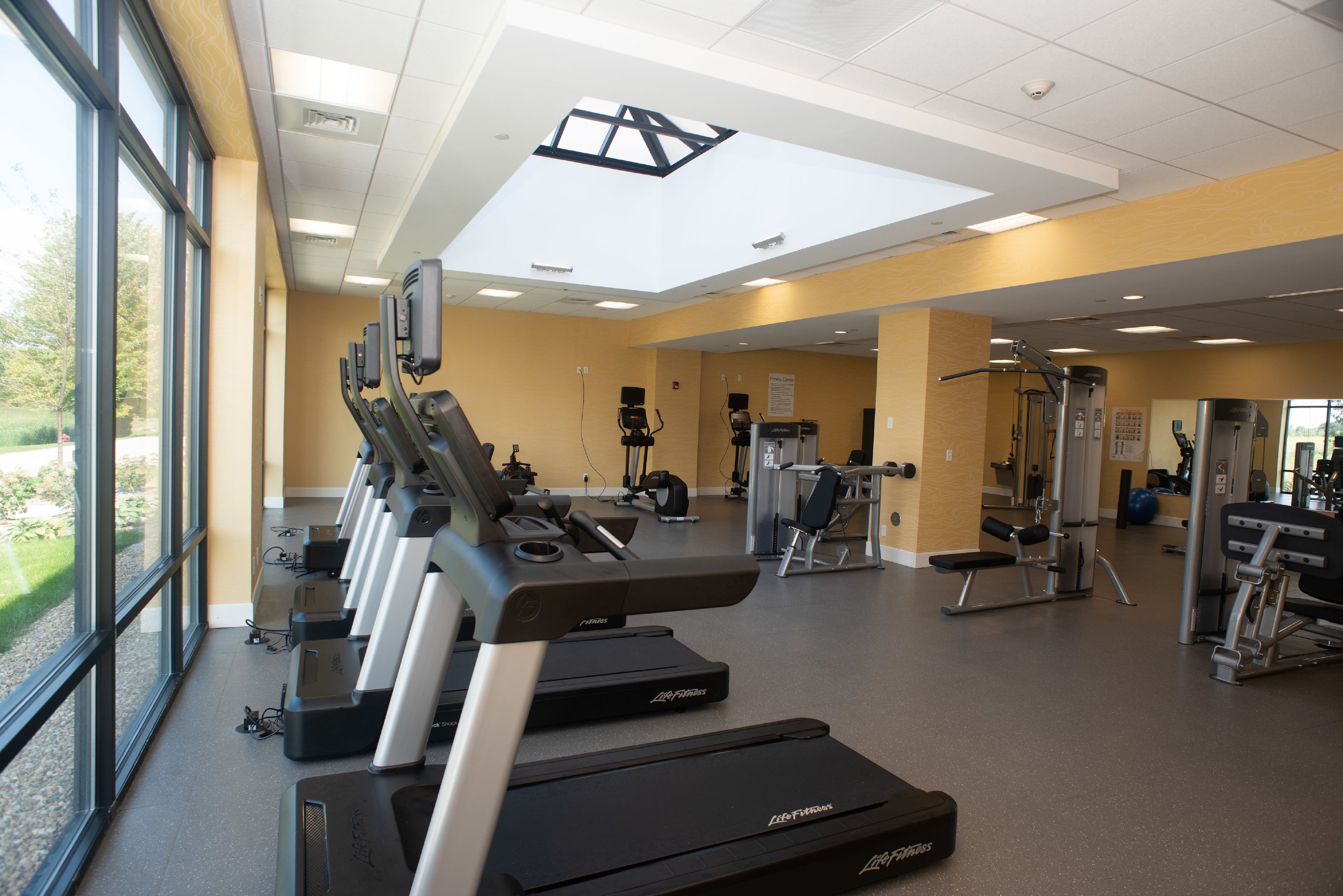 Candlewood Suites Joliet Southwest, an IHG Hotel 15/40