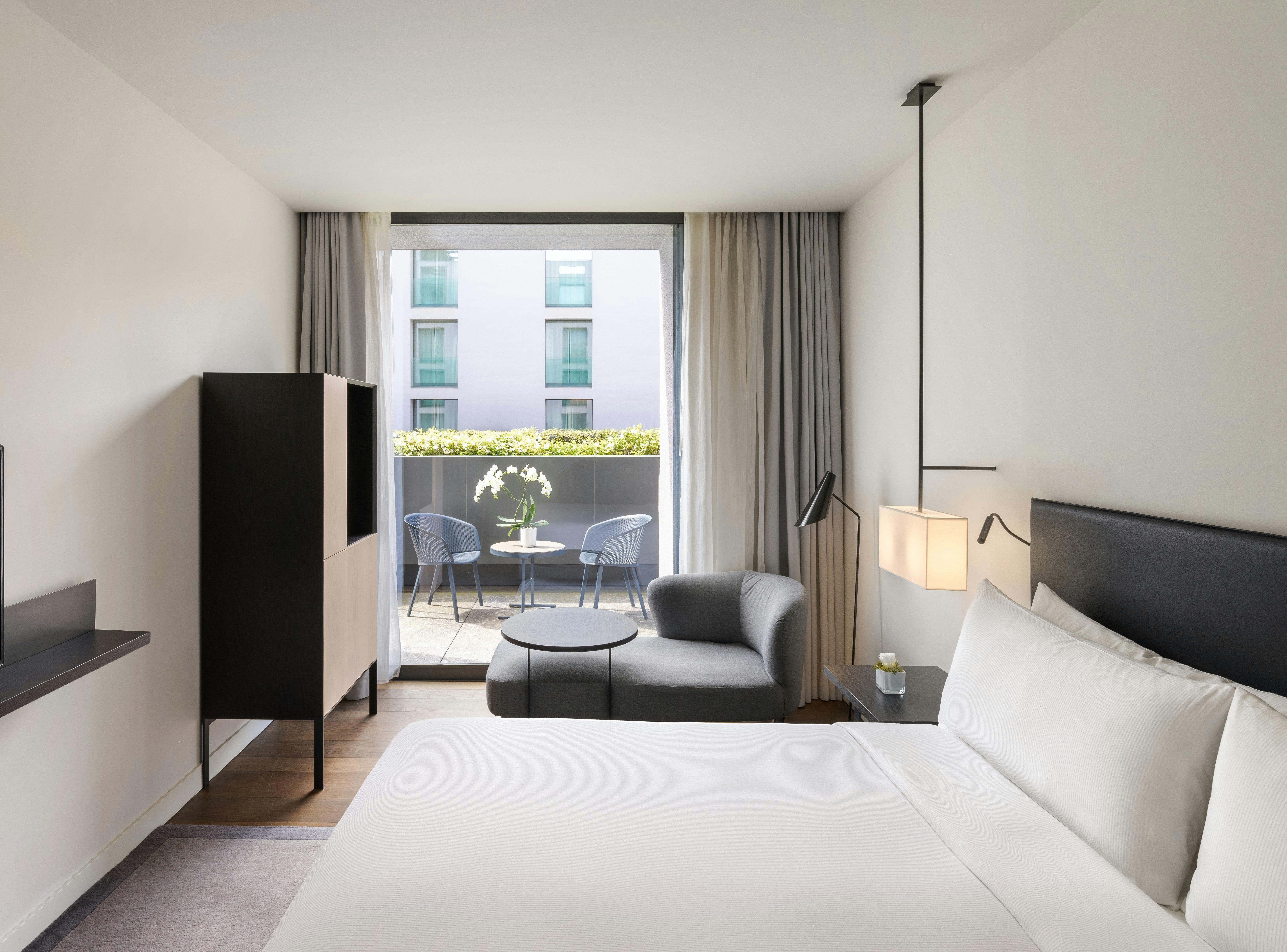 Deluxe, King Bed, Balcony or Patio