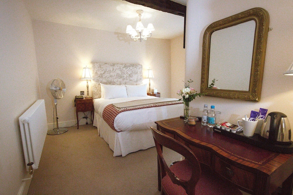 The Falcon Hotel 50/50